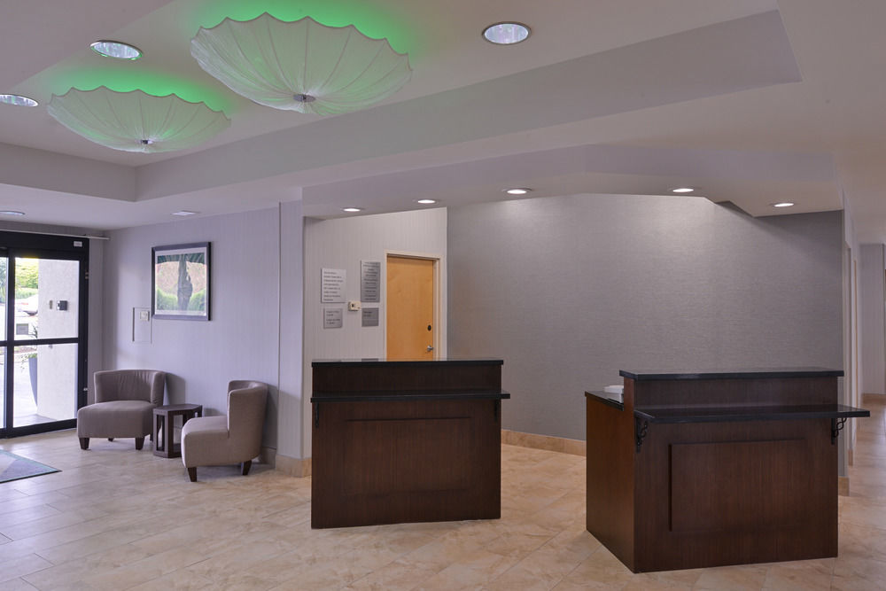 Wyndham Garden Greenville / Spartanburg Airport Exterior foto