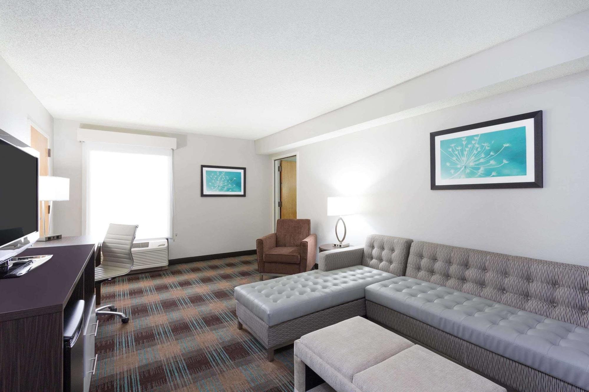 Wyndham Garden Greenville / Spartanburg Airport Exterior foto